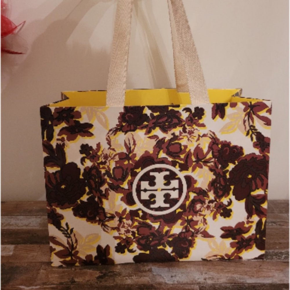 Tory Burch paper gift bag